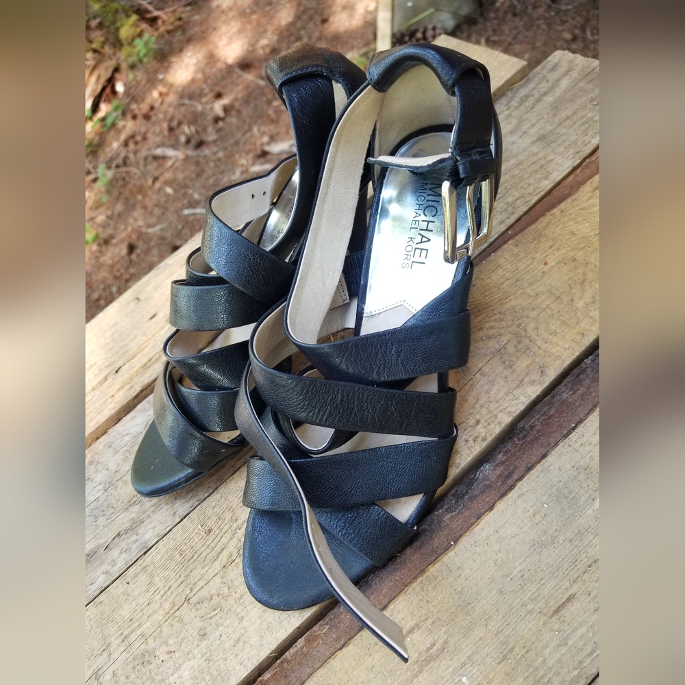 Size 8 Black High Heel Shoes Micheal Kors Ladies Open Toe Straps Buckles Sandles
